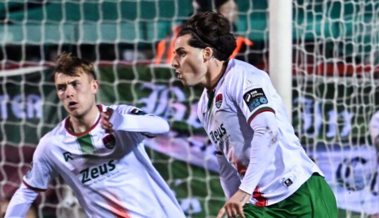 Shelbourne 1-1 Cork City: Keating Celebrating